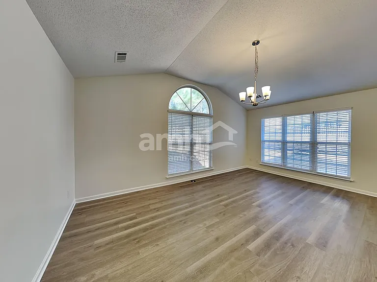 12619 Waterfall Pl — Photo 5