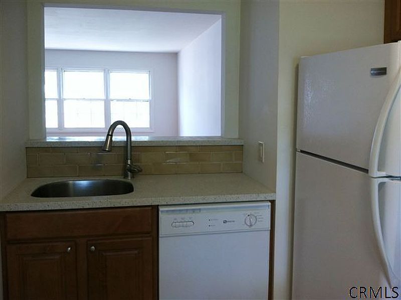 5th image of 7-3 REGINA Court