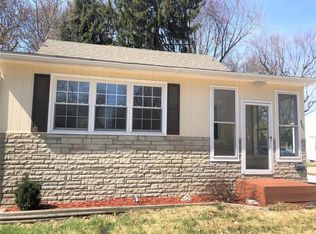 803 N 17th St, Belleville, IL 62226