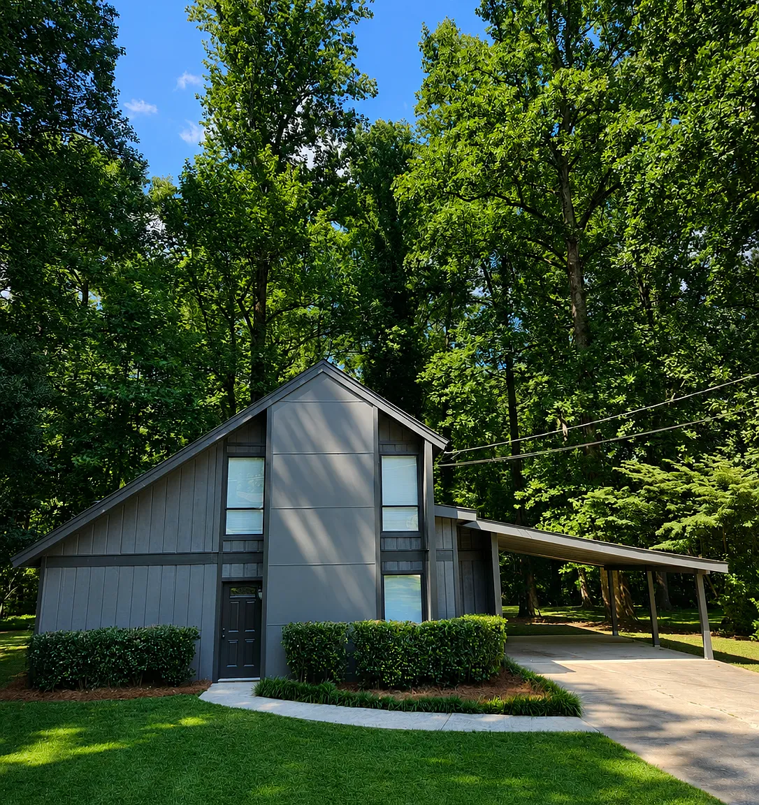 3 bed, $1,695 — Photo 1