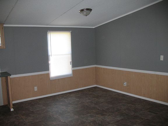 3rd image of 4862 Thistle Ct