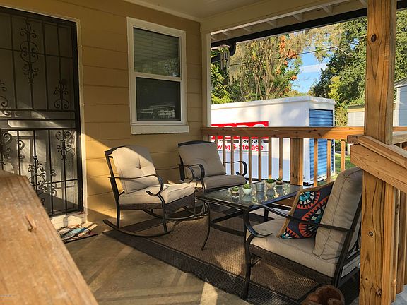 2nd image of 1168 Stephenson Cir