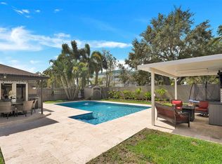 6500 SW 13th St, Plantation, FL 33317