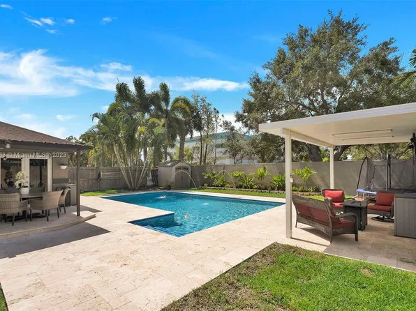 6500 SW 13th St, Plantation, FL 33317