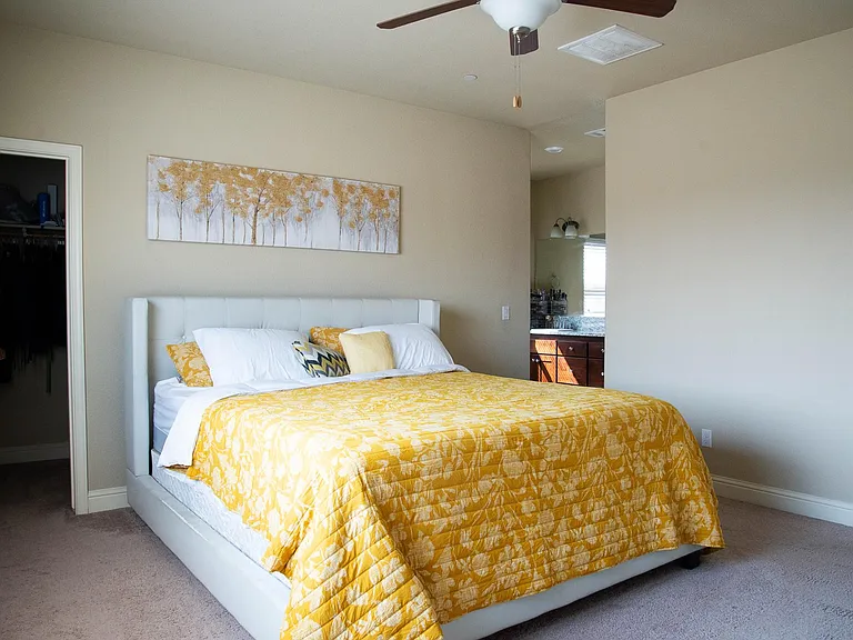 6647 E Truman Ave — Photo 11