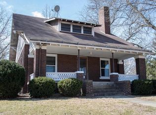 203 E 3rd St, Prophetstown, IL 61277