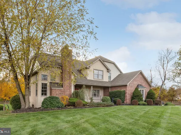 316 Thornton Rd, Thornton, PA 19373