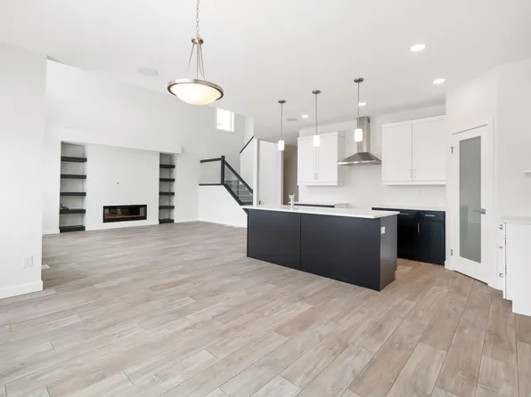 343 Yellow Moon Cres, Winnipeg, MB R3X 0T7