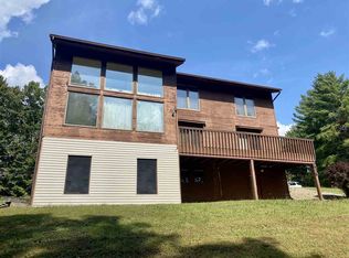 372 Windy Hill Dr, Louisa, KY 41230