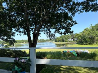 12 Madison Ave, East Wareham, MA 02538