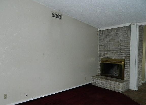3rd image of 2018 Aspen Ln