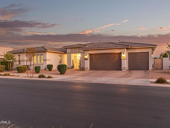 5th image of 23045 E STONECREST Drive