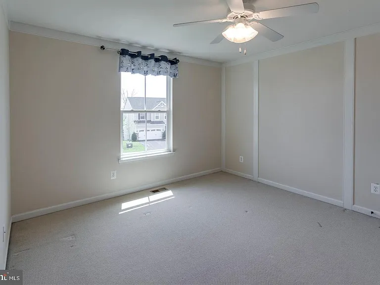 12760 Manor Hall Ct — Photo 34