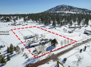 7525 Koch Field Rd, Flagstaff, AZ 86004