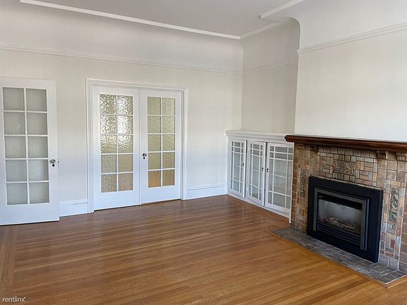 3rd image of 3983 24th St APT 1