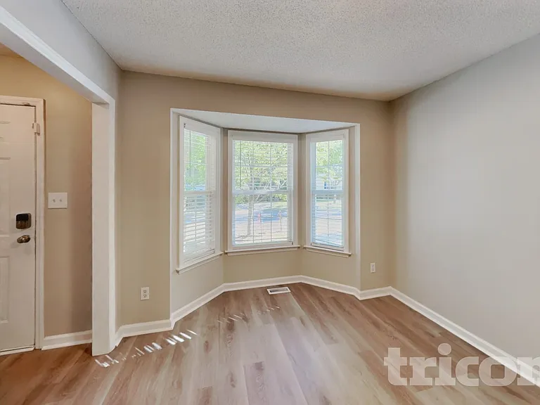 417 Westonridge Run — Photo 16