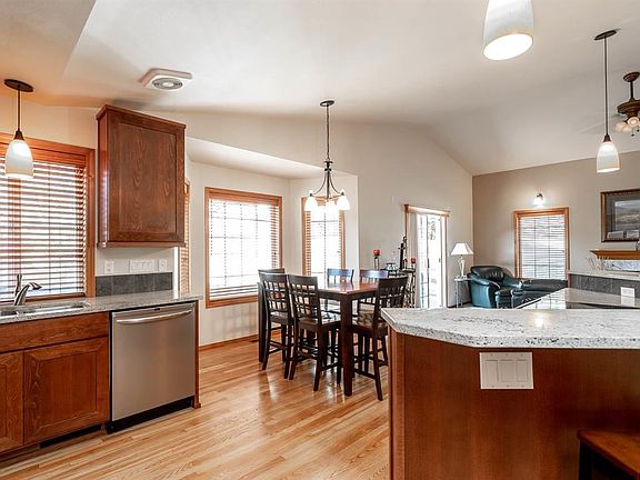 5th image of 3721 W 29th Ct