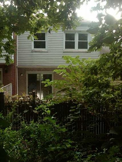 14489 Brentwood Ct. - Rear