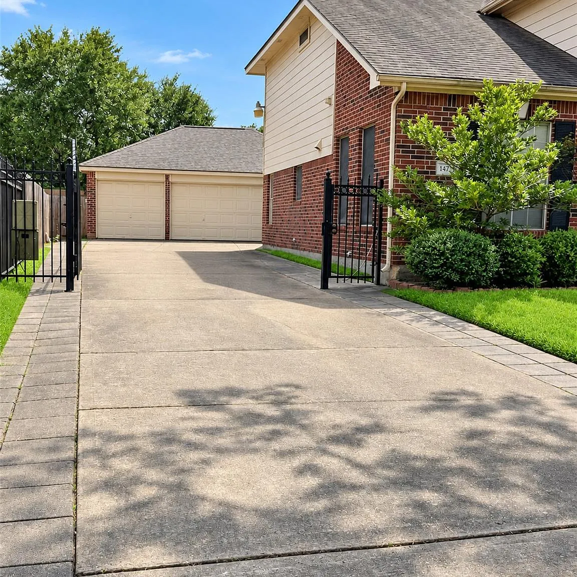 5 bed, 4.0 bath, 3572 sqft, $3,000 — Photo 4
