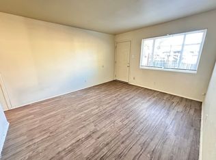 528 Vermont Street NE, Albuquerque, NM 87108