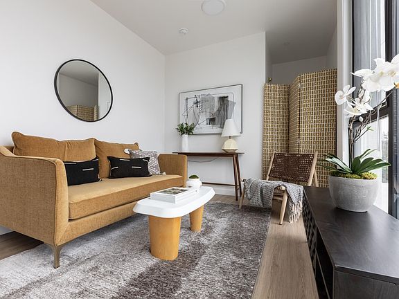 3rd image of 4575 Santa Monica Blvd #301