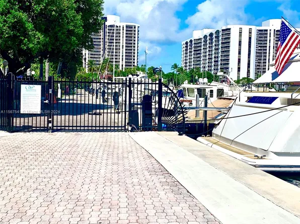 3601 NE 207th Street Slip #W17, Miami, FL 33180