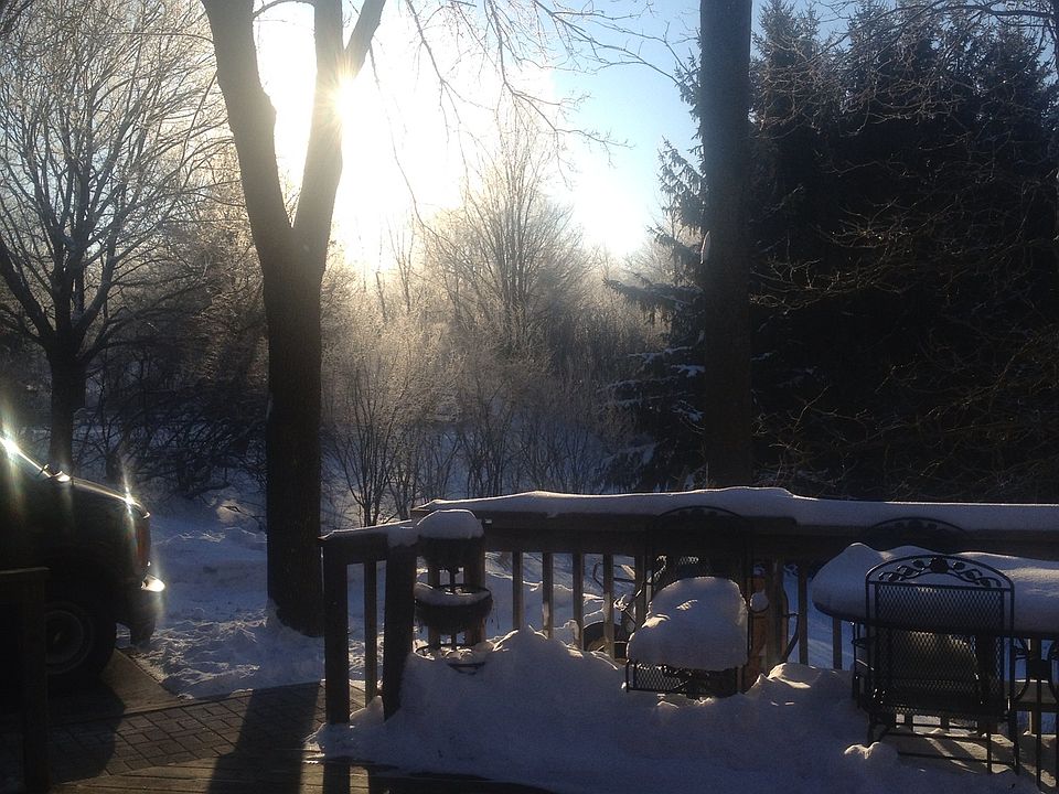 2nd image of 555 Gwilym Ct