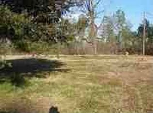 2358 S Point Rd, Effingham, SC 29541