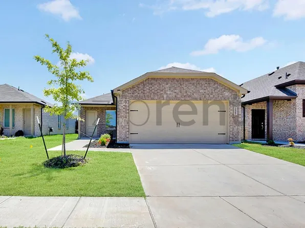 1527 Flannagan Pond Rd, Forney, TX 75126