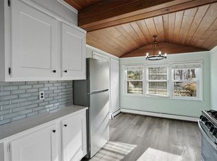 22 Sterling Pl, Greenwood Lake, NY 10925