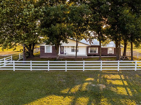 2nd image of 31009 S County Road 4440