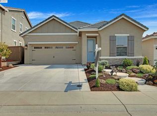 822 Baronial Ln, Rocklin, CA 95765