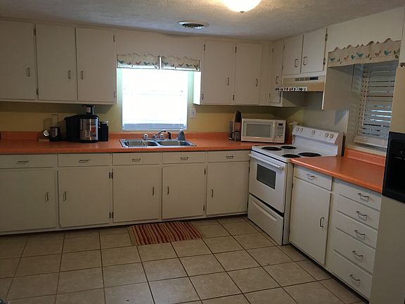 Large Kitchen