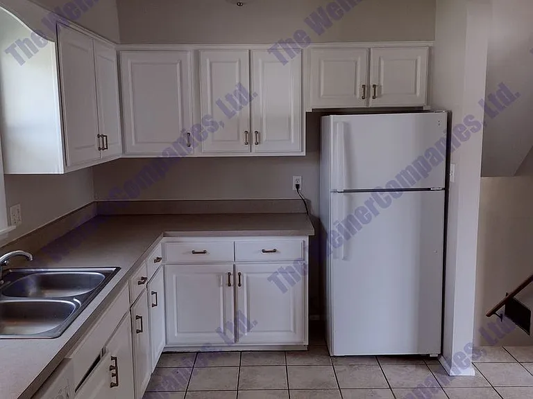 1804 Rebecca Dr — Photo 7