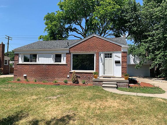 2nd image of 29620 Hathaway St