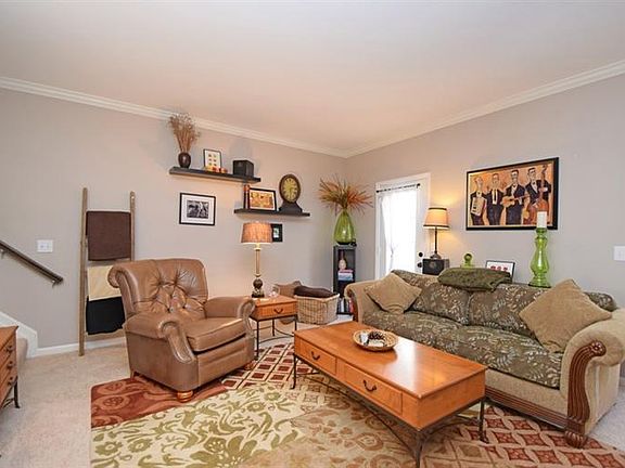 4th image of 3328 Walworth Ave
