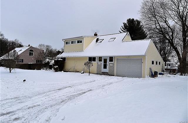 1st image of 19 Jean Ln