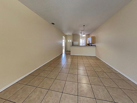 3rd image of 16101 Indian Creek Dr