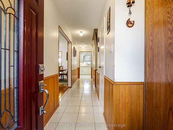 5th image of 6399 Colebrook Cres