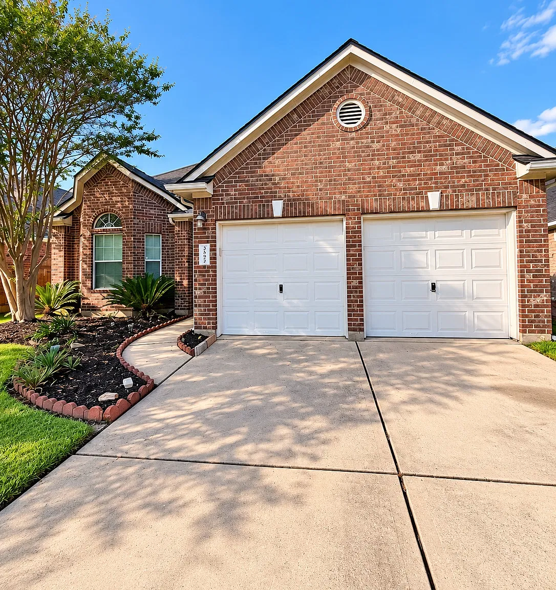 3 bed, 1726 sqft, $2,250 — Photo 1