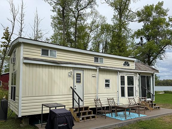 2nd image of 30968 422nd Ln