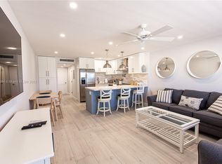 300 Oregon St APT 204, Hollywood, FL 33019