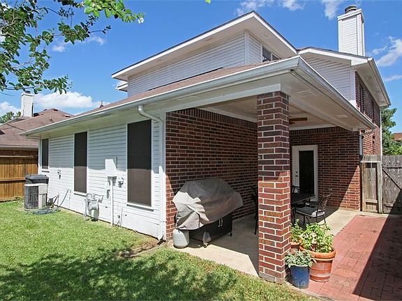 3rd image of 11919 Oakner Dr