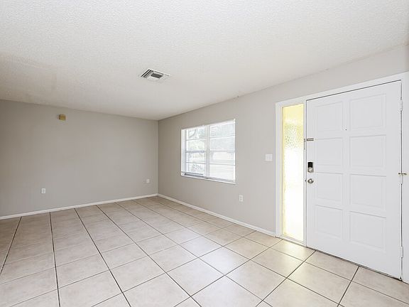 3rd image of 109 Country Villas Dr