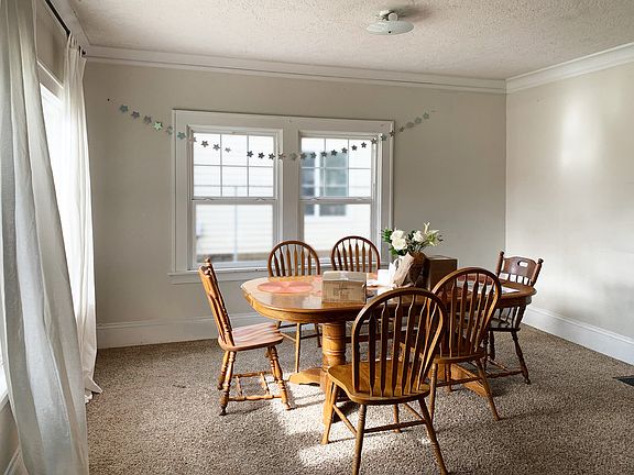 5th image of 5515 N Willamette Blvd