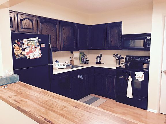 3rd image of 4355 Maryland Ave APT 411