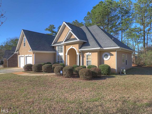 2nd image of 236 Yardsley Dr