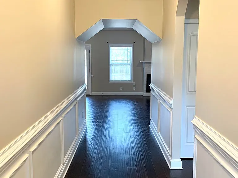117 Blue Hole Rd — Photo 2