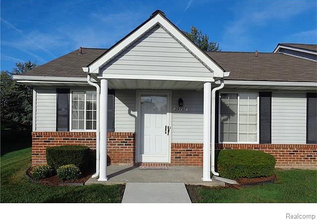 1st image of 29707 Pendleton Club Dr #1