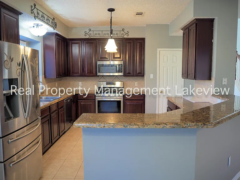 7500 Waterside Pl — Photo 13